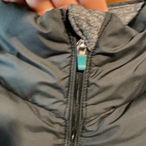 Lululemon 🍋 Jacket - Picture 2 of 9